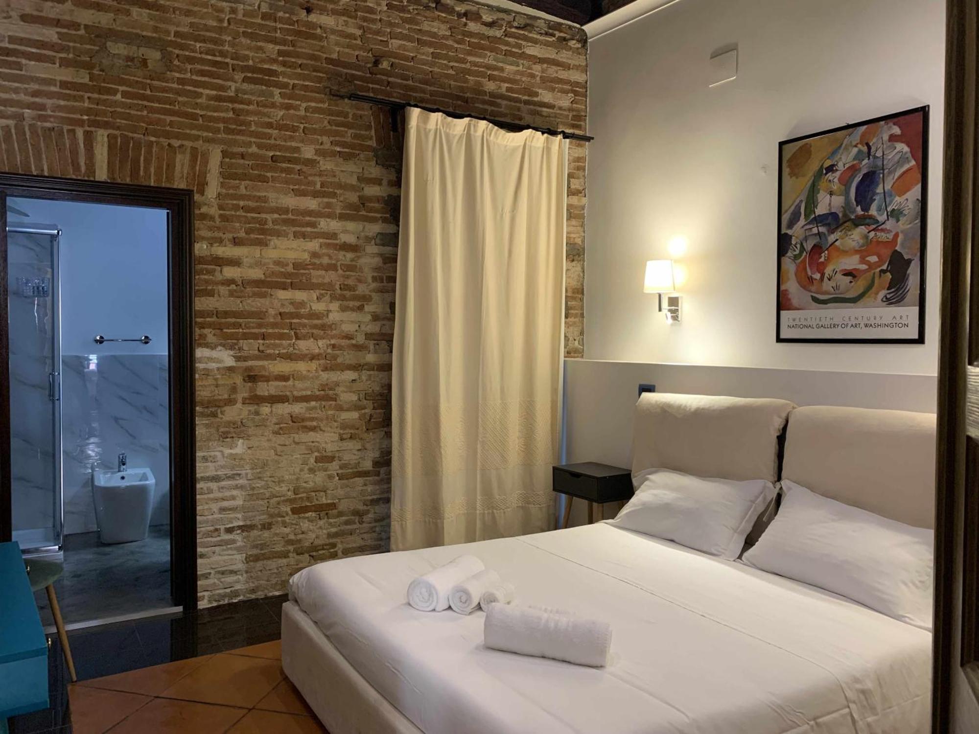 C&O Savoia Rooms Cagliari Extérieur photo